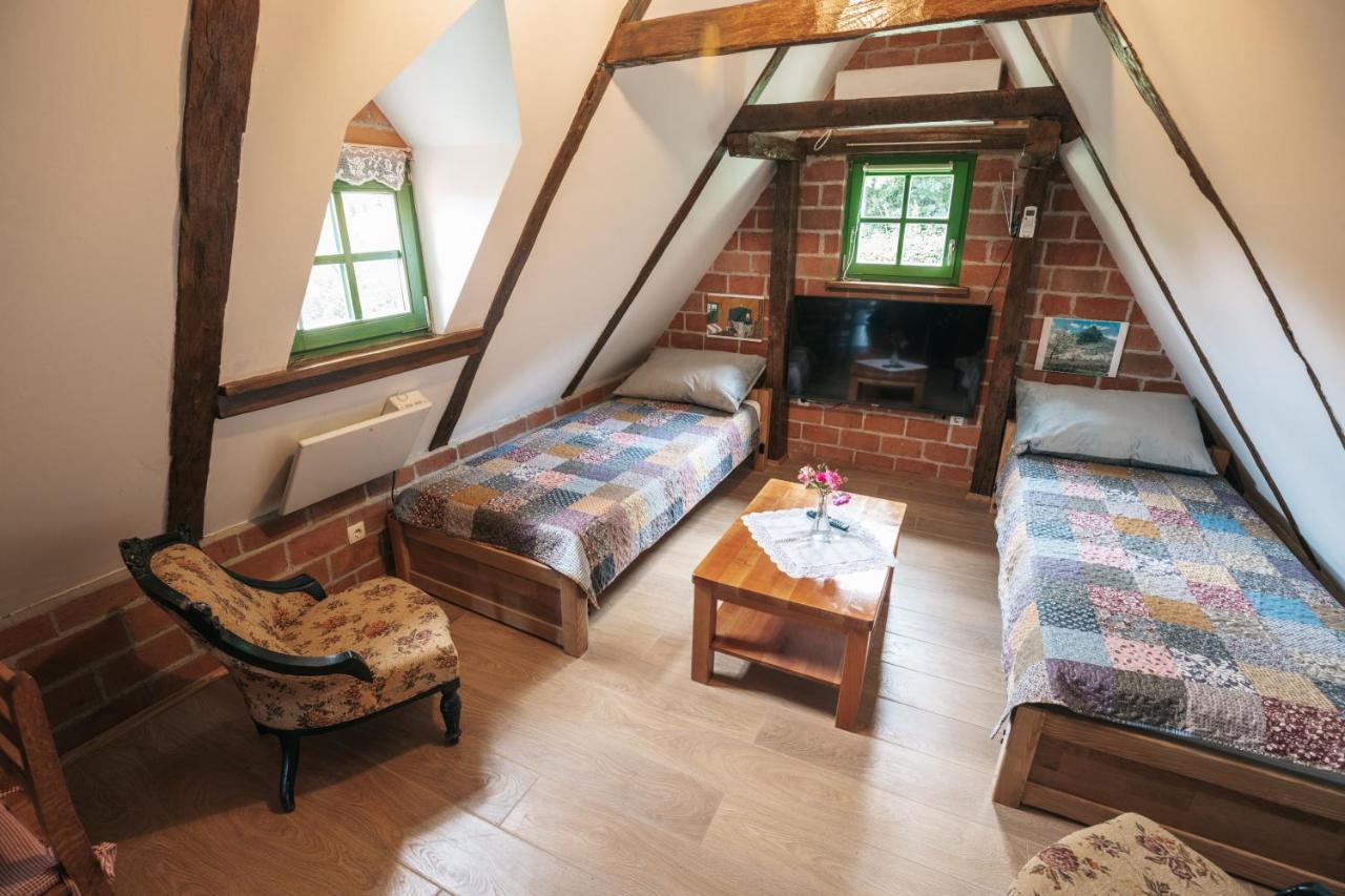 Apartmani Etno Kuca Pod Okicem 사모볼 외부 사진