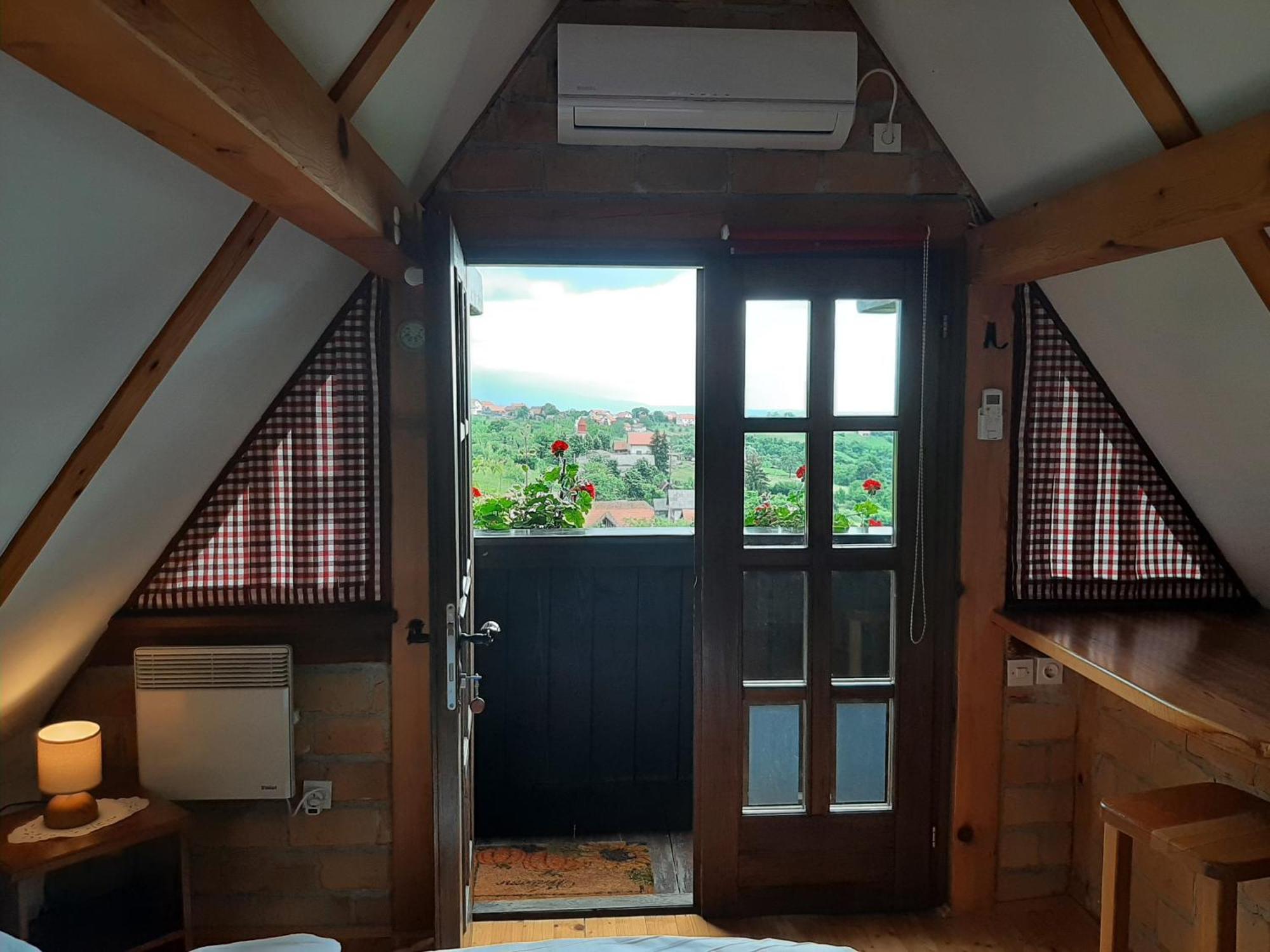 Apartmani Etno Kuca Pod Okicem 사모볼 외부 사진
